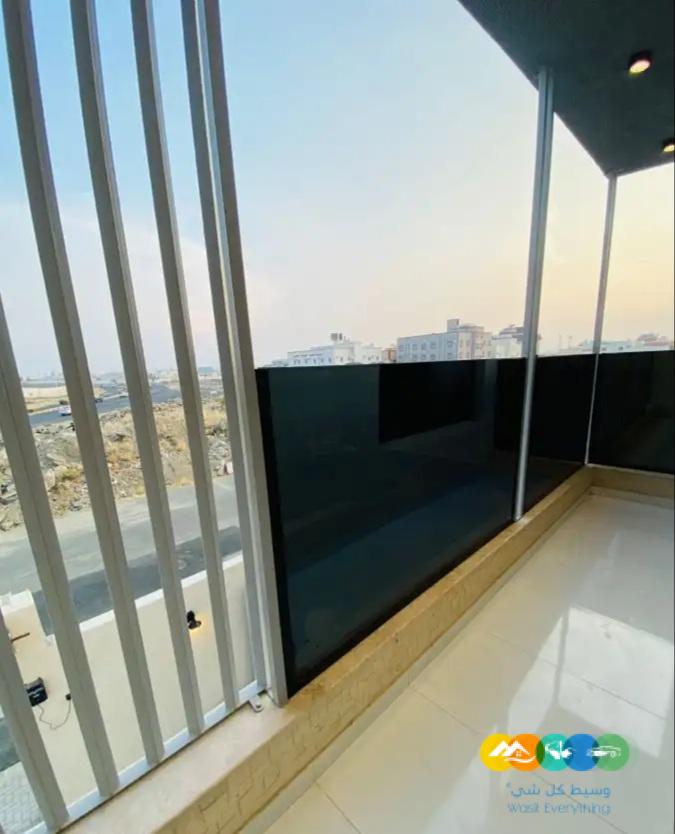 فيلا فاخرة للبيع على ارض كامل