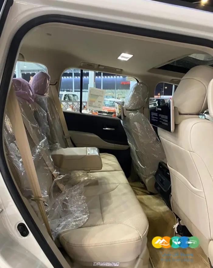 تويوتا جي اكس ار L4 فل كامل