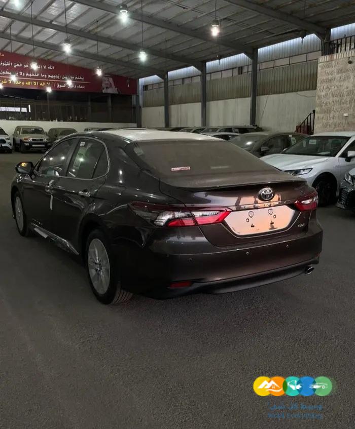 كامري GLE موديل 2022 اصفار