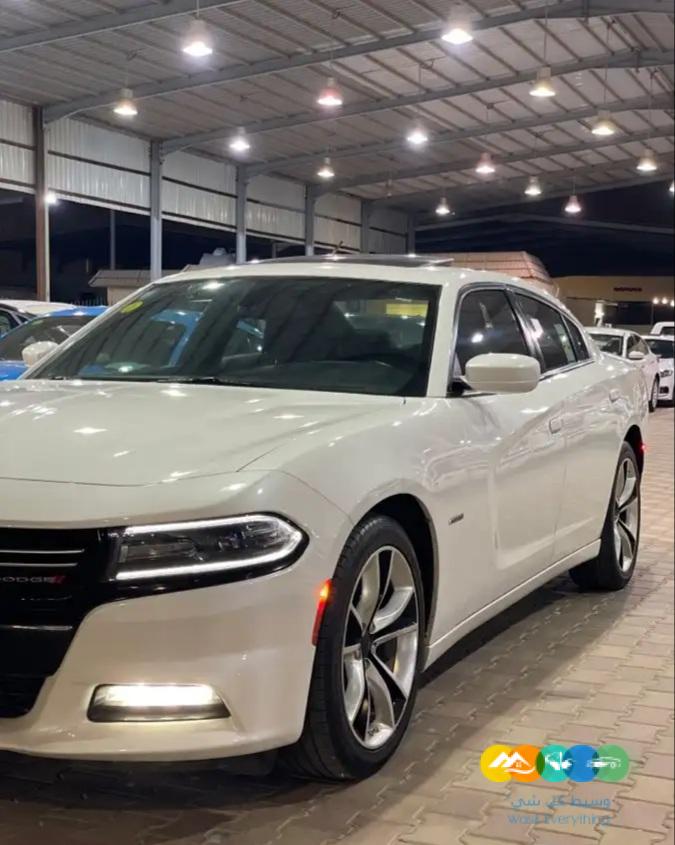 تشارجر م 2015 فل (تم البيع)