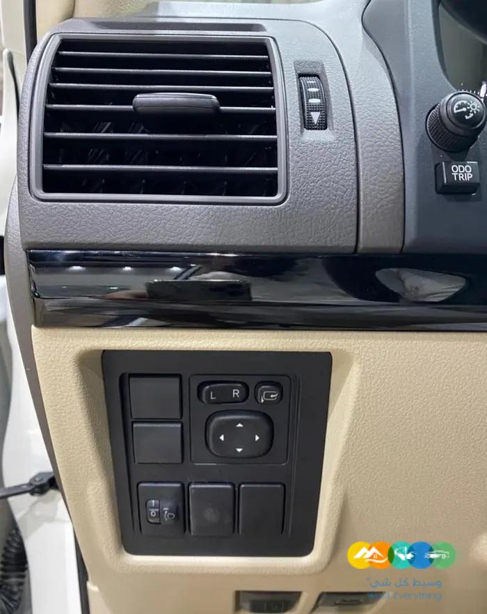 تويوتا برادو 2020 -TXL- مستخدم