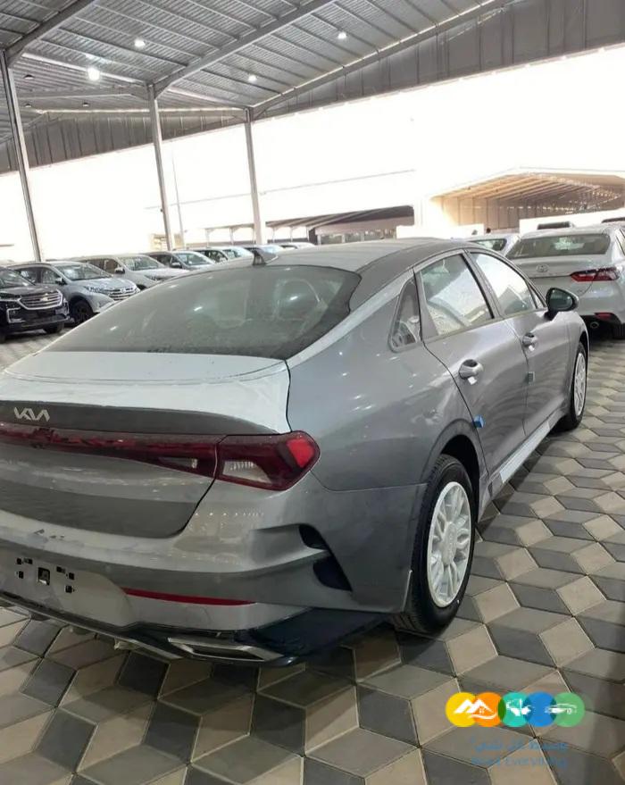 كيا كي فايف 2.50 K5 GL 2022 (( غير متوفره ))