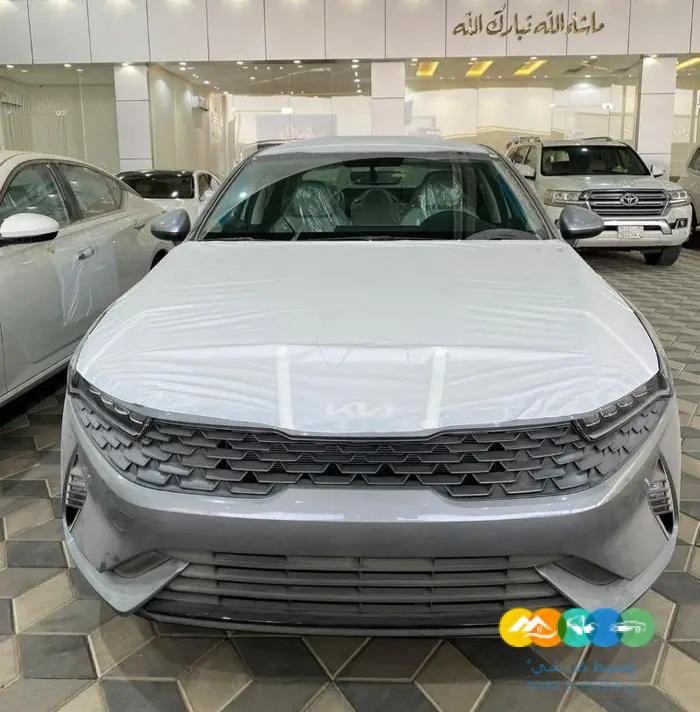 كيا كي فايف 2.50 K5 GL 2022 (( غير متوفره ))