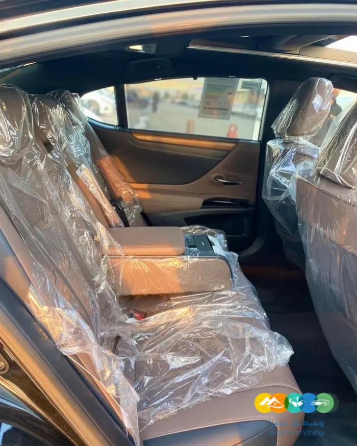لكزس ES 350 خليجي فل كامل 2022