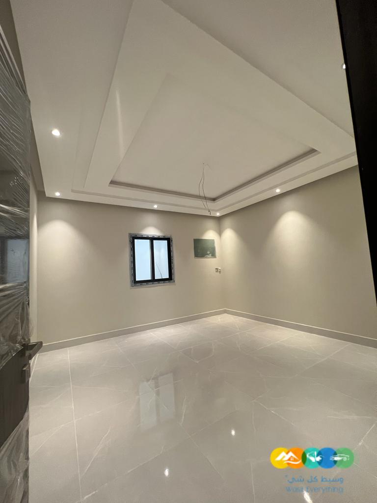 شقه 4غرف فاخره بسعر مغري افراغ