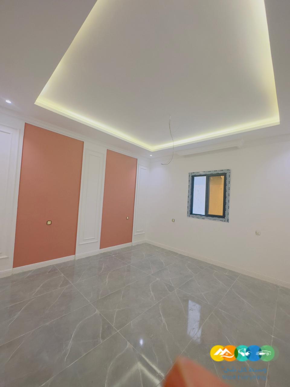 شقه فاخره 5 غرف للبيع