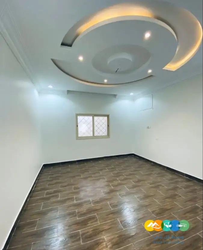 شقق ارضية وعلويه للبيع