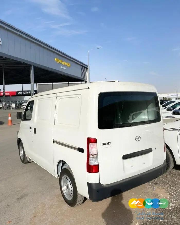 تويوتا لايت اس فان 2023 ( تم البيع  )