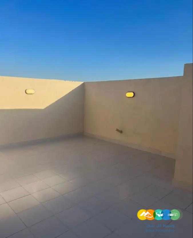 شقق ارضيه وارواف علويه