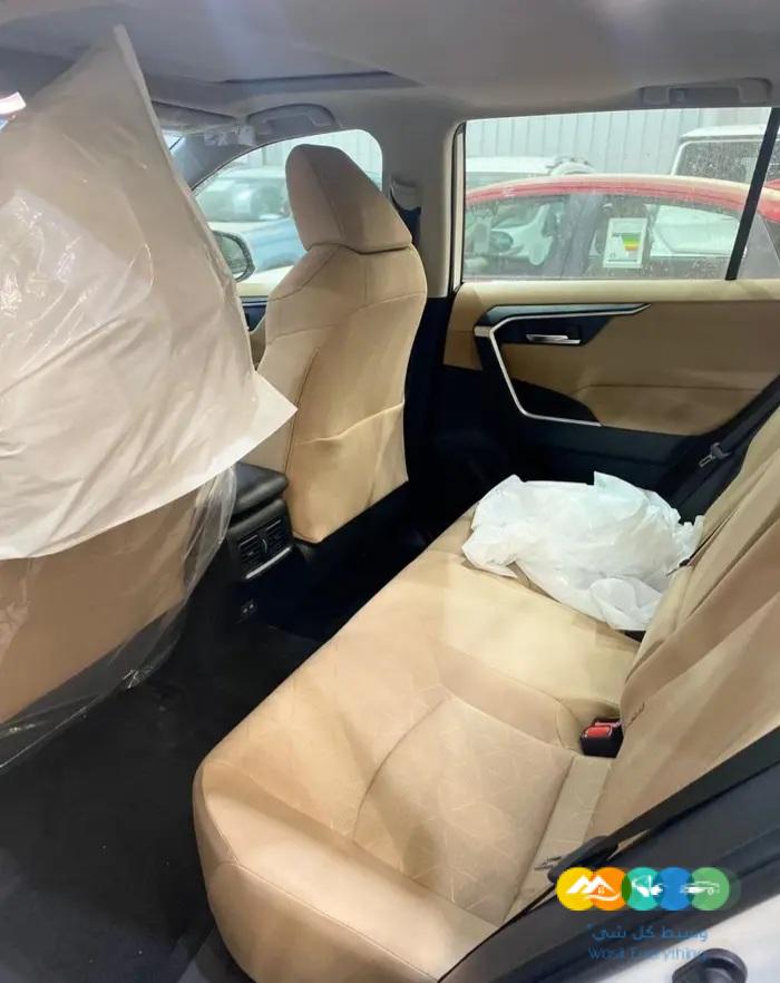 تويوتا رافور فل كامل فتحه سقف