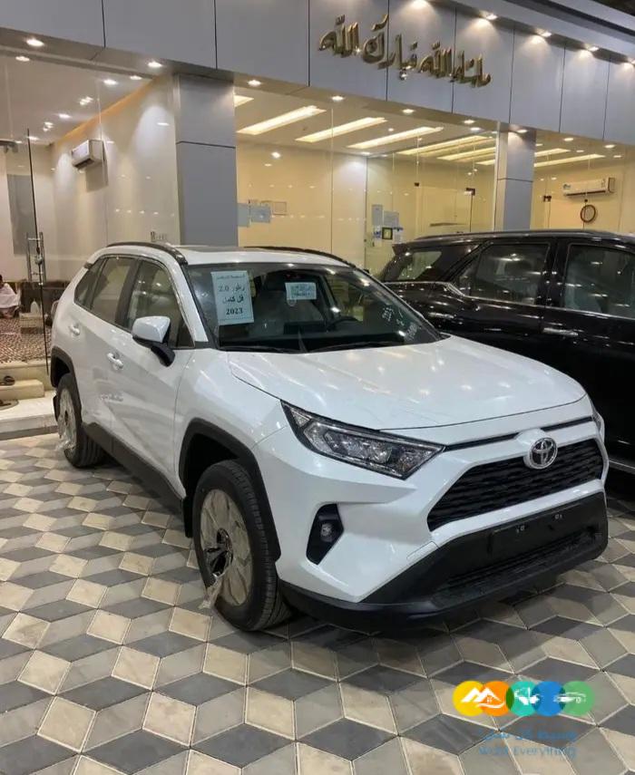 تويوتا رافور فل كامل فتحه سقف