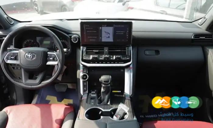 تويوتا لاندكروزر VXR ديزل 3.3L
