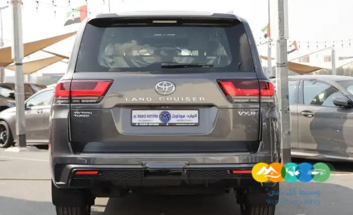 تويوتا لاندكروزر VXR ديزل 3.3L