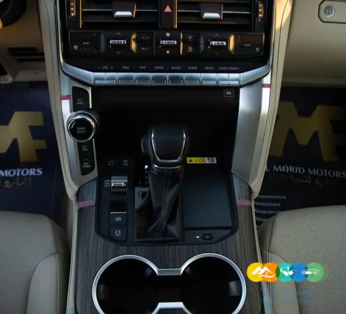 تويوتا لاند كروزر VX-V م 2022