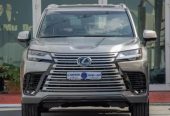 لكزس LX600 بي بي 2022 بريمي