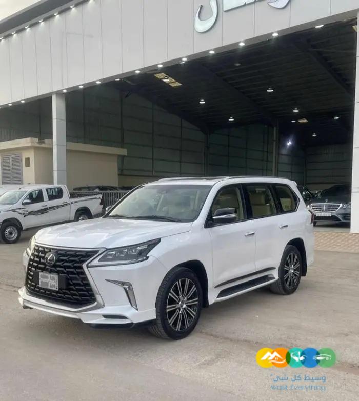 جيب لكزس 2021