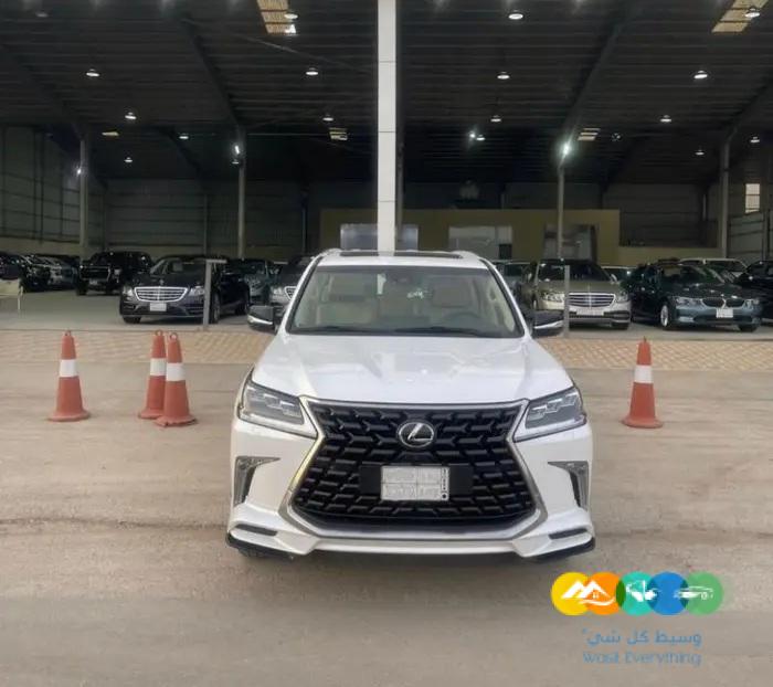 جيب لكزس 2021