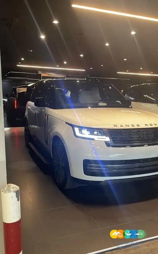 للبيع رنج hse 2023 (تم البيع بحمد الله )