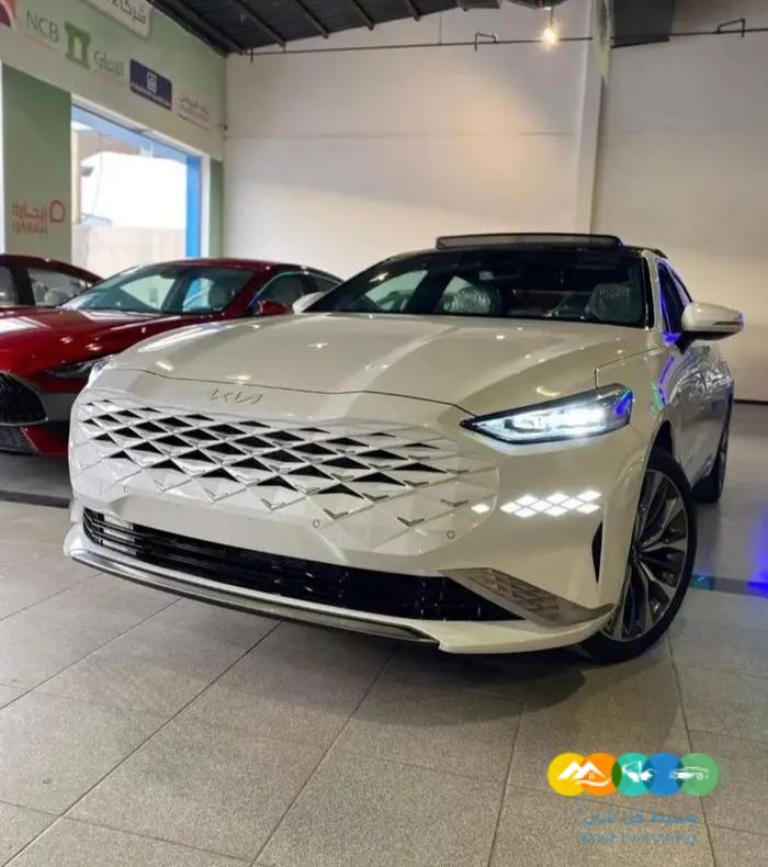 كيا K8 ستاندر و نص فل عرض خاص