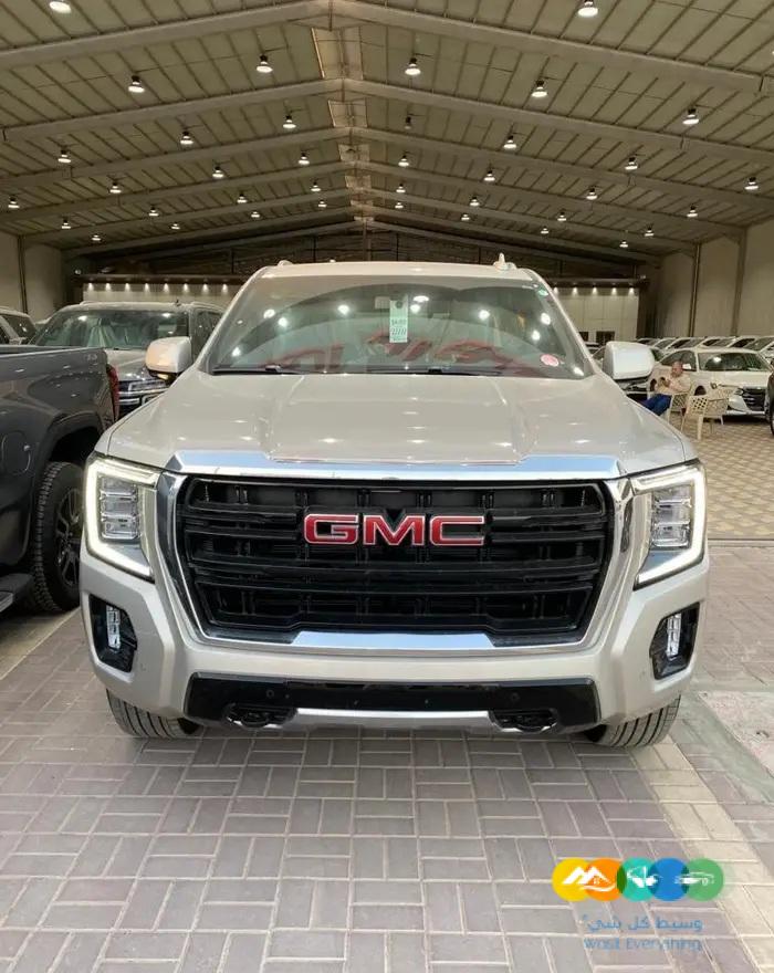 جمس يوكن 2023 SLE اصفار