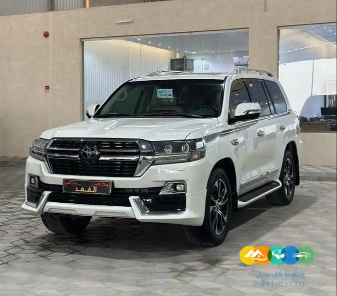 لاندكروزر VXS اعلى فئة 2021 ( تم البيع)