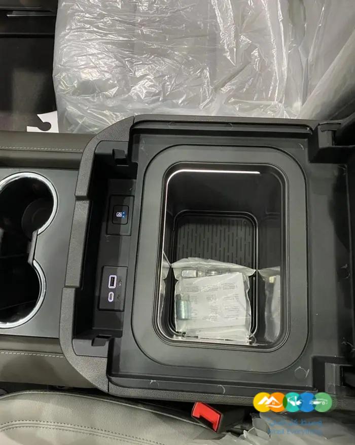 شيفروليه تاهو 2023 LT فتحة سقف (( تم البيع))