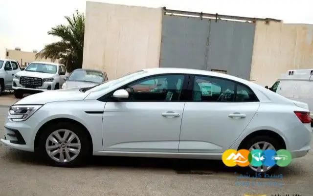 رينو ميجان LE 2023