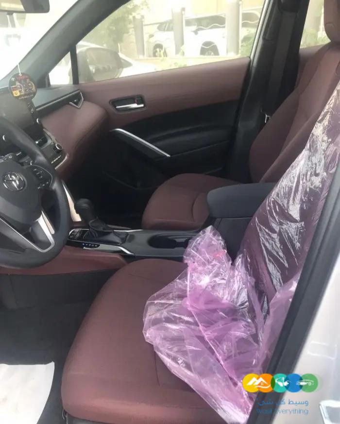 كورولا كروس 2023 نص فل فتحه