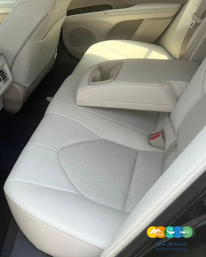 كامري GLEX بنزين 2022 اسود