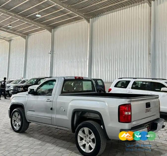 جي ام سي سييرا 2015-Z71 فل (( تم البيع ))