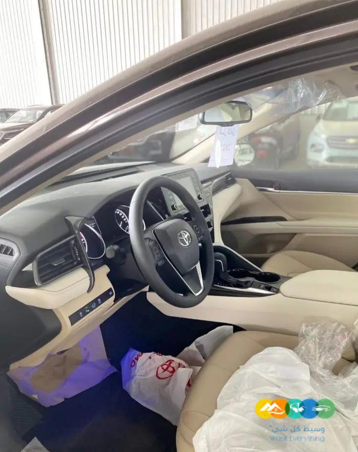 تويوتا كامري 2023 GLE فل كامل