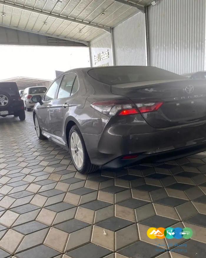 تويوتا كامري 2023 GLE فل كامل