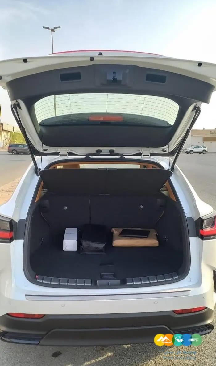لكزس NX 350 موديل 2022 سعودي اصفار