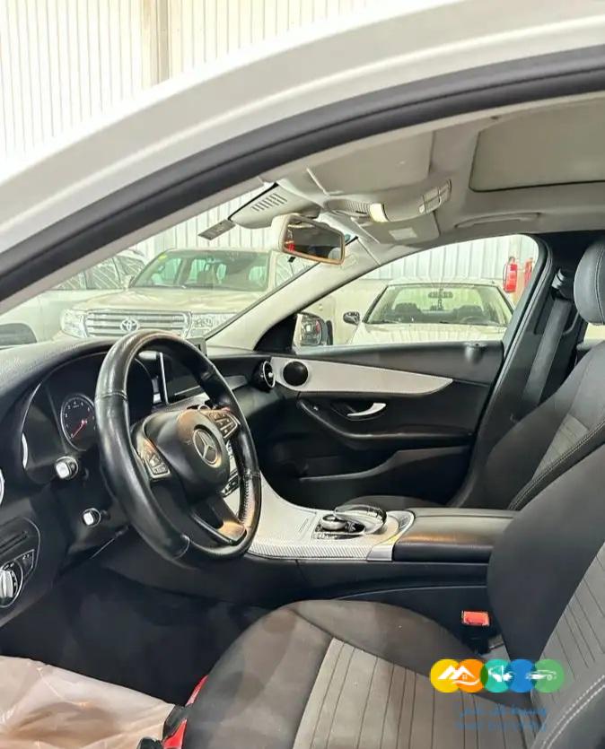 مرسيدس C200-2015 قمة النظافه (( تم البيع ))