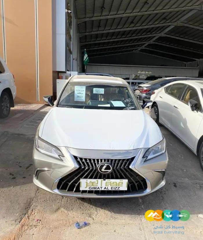 لكزس 250 ES موديل 2023