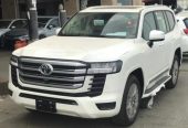لاندكروزر L3 GXR 2022 أصفار سعودي