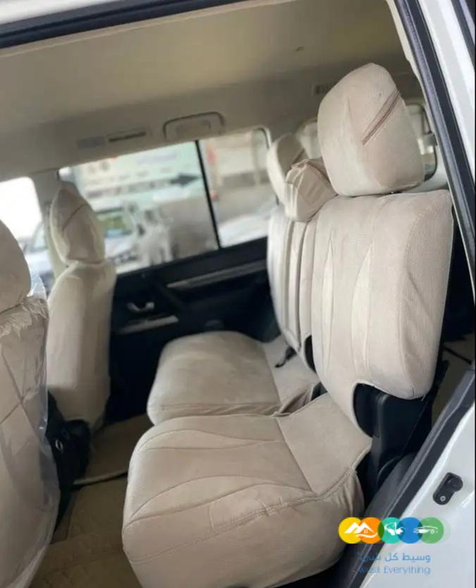 باجيرو موديل 2017 ديزل (( مباعة ))