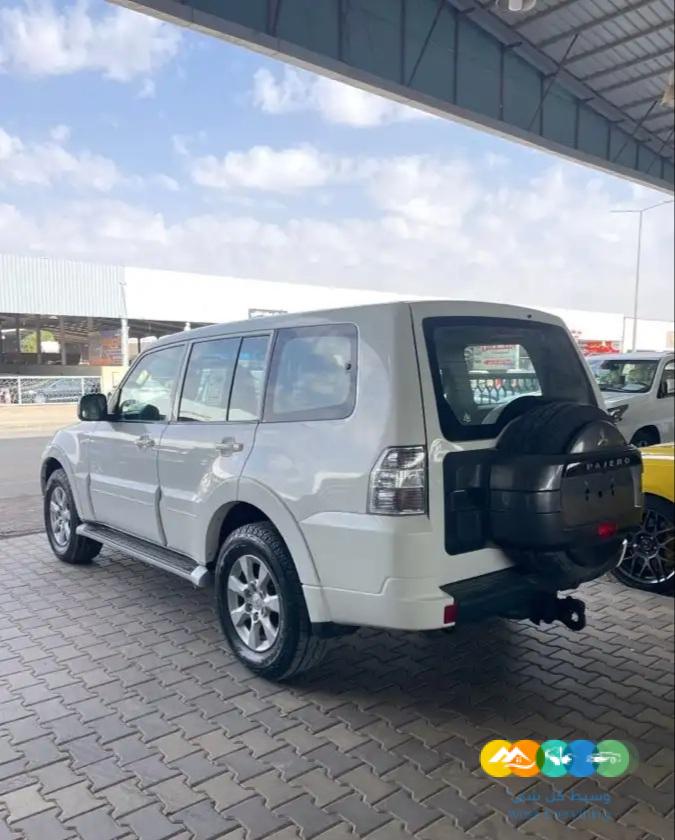 باجيرو موديل 2017 ديزل (( مباعة ))