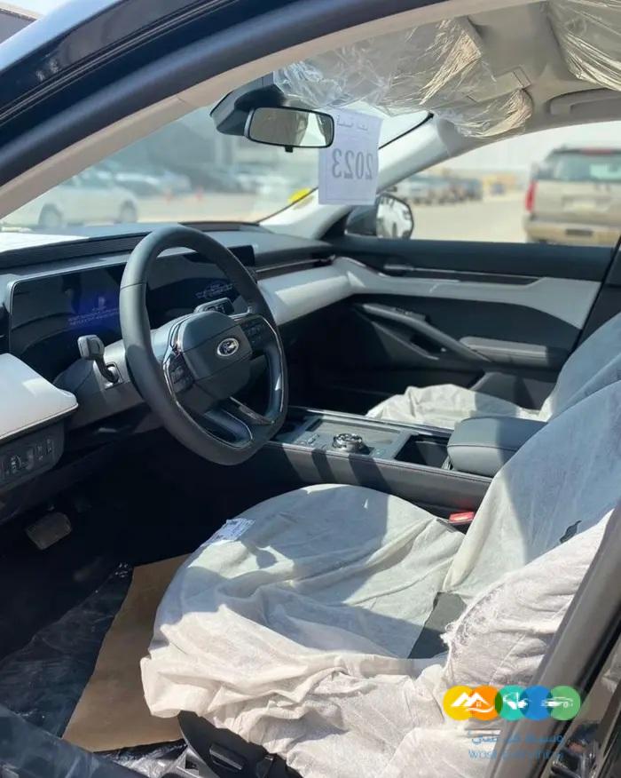 فورد تورس ترند نص فل 2023