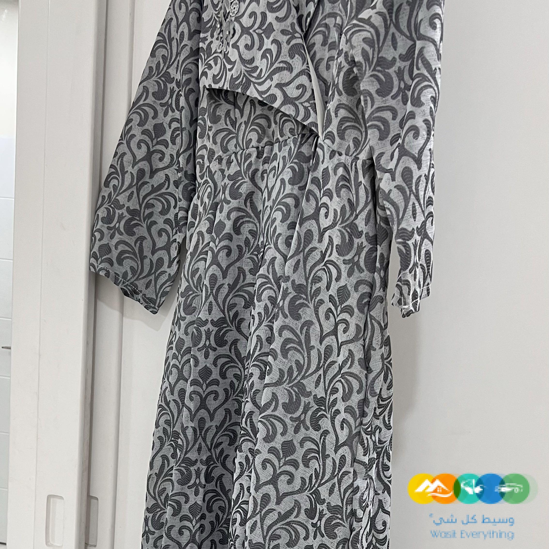 فستان رمادي جاهز