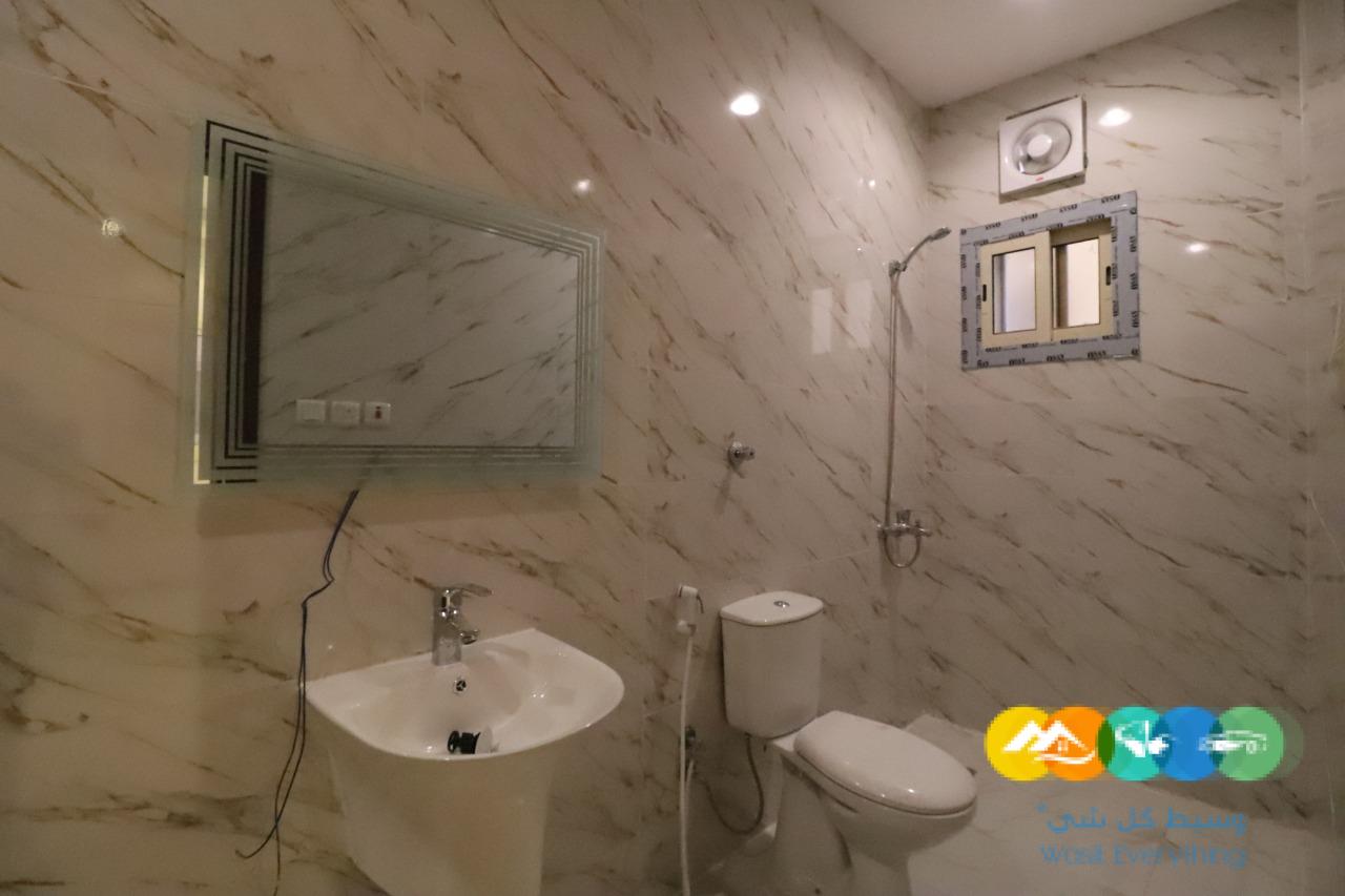 ملحق روف للبيع بجده من المالك مباشره لم تسكن