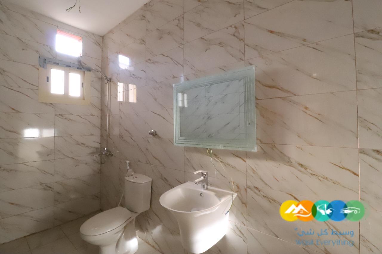 ملحق روف للبيع بجده من المالك مباشره لم تسكن