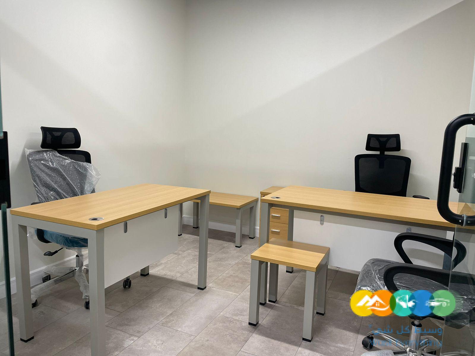 مكاتب للايجار مؤثثة بالكامل