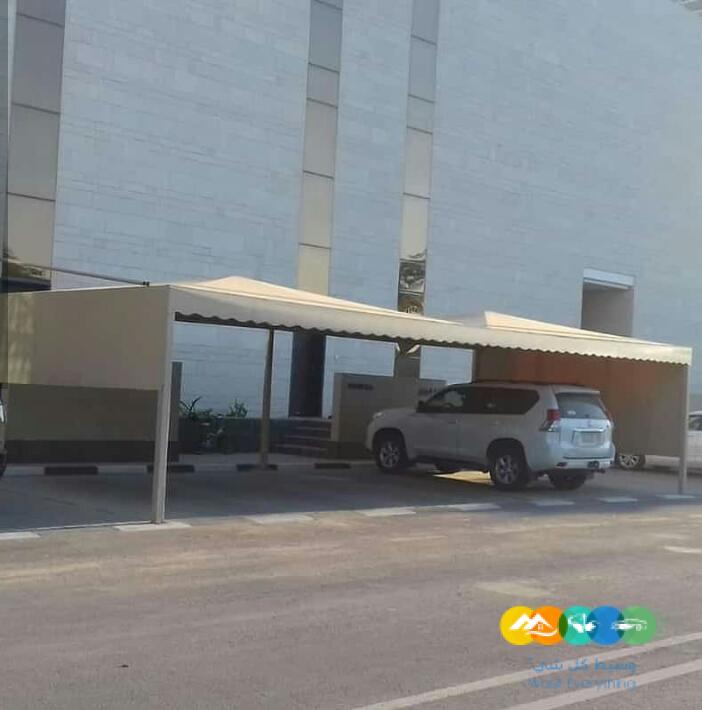 مظلة سيارات تركيبها لحماية سياراتك