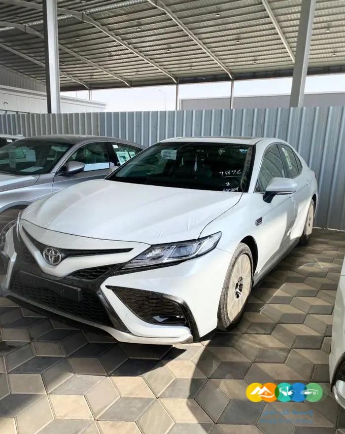 تويوتا كامري SE 2023