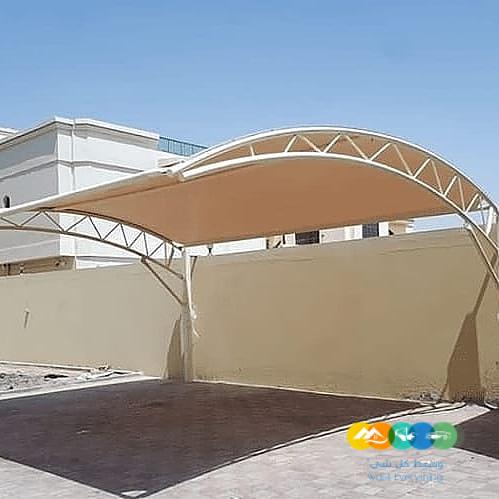 تركيب مظلات حديد على شكل خشب