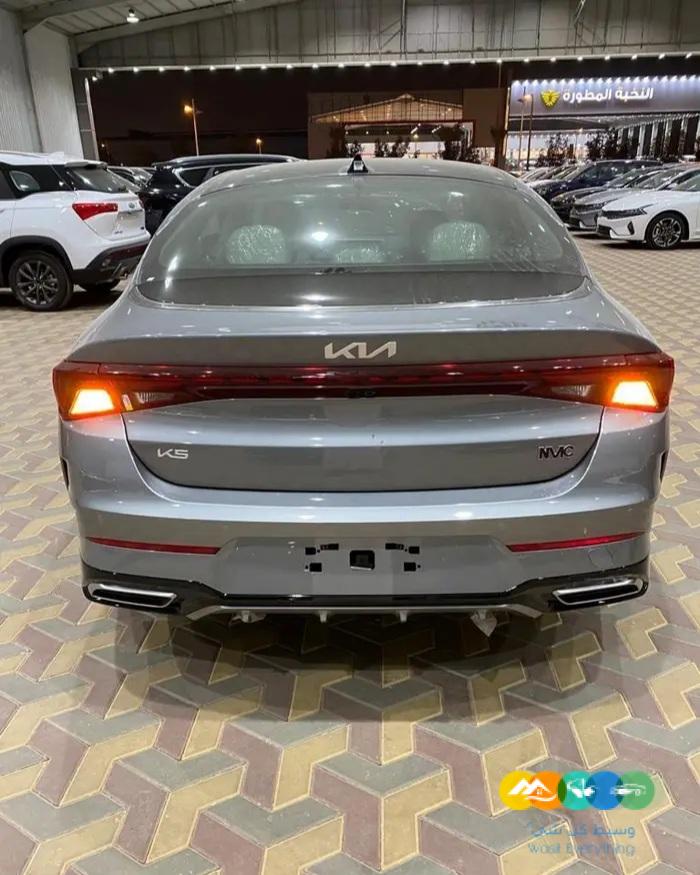كيا K5 -2023- ستاندرد مطور ونص فل 103500