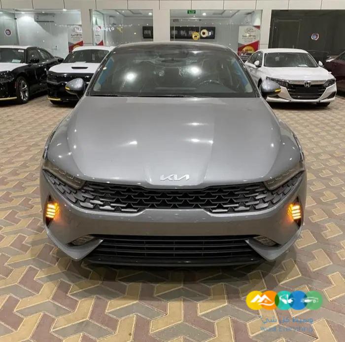 كيا K5 -2023- ستاندرد مطور ونص فل 103500