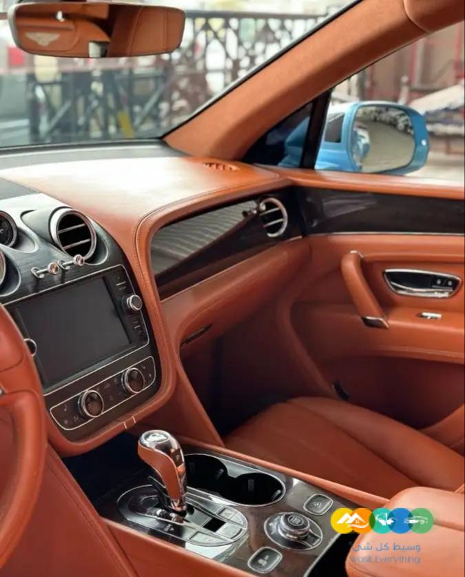 بنتلي بنتياقا 2018 فل كامل (( تم البيع))