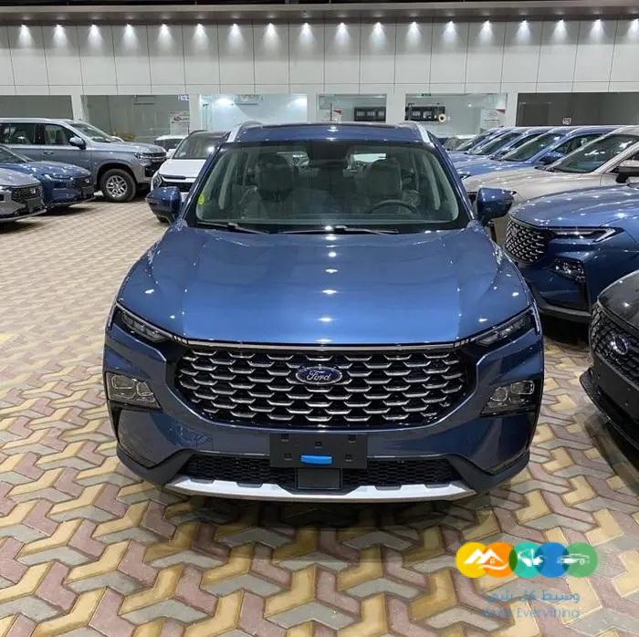 فورد تيريتورى تريند2023 فتحة سقف